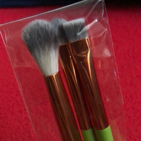 Alamar Cosmetics - The Ojitos Brush Trio Vol. 1 - Picture 2 of 2